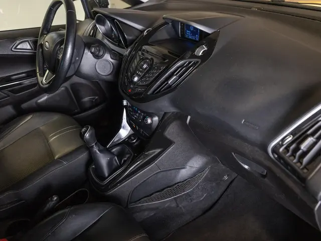 Ford B-MAX 1.0 EcoBoost Titanium / 101pk / 2013 Benzine 29