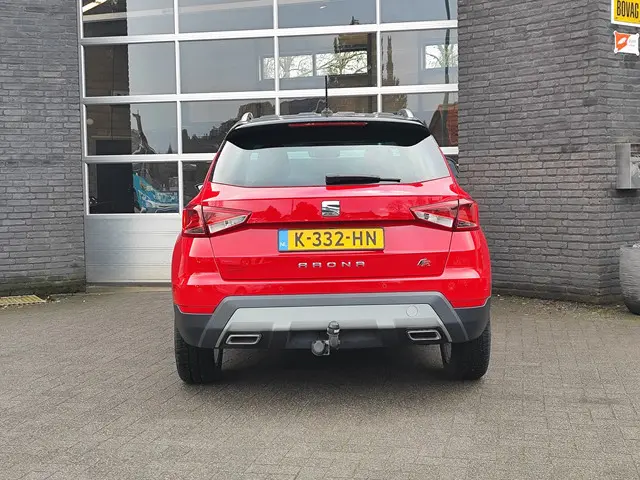 SEAT Arona 1.0 TSI DSG FR Business Intense 2021 Benzine 19