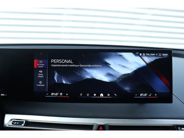 BMW iX M60 2023 Elektrisch 24