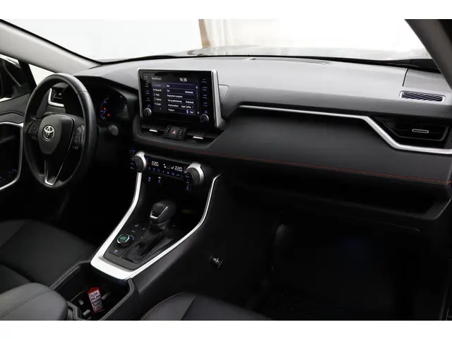 Toyota RAV4 2.5 Hybrid AWD 2022 Hybride Benzine 50