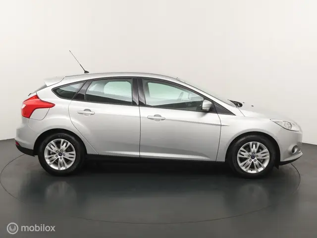 Ford Focus 1.0 EcoBoost Trend 2012 Benzine 7