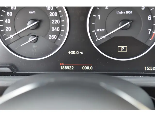 BMW X1 sDrive20i 2015 Benzine 13