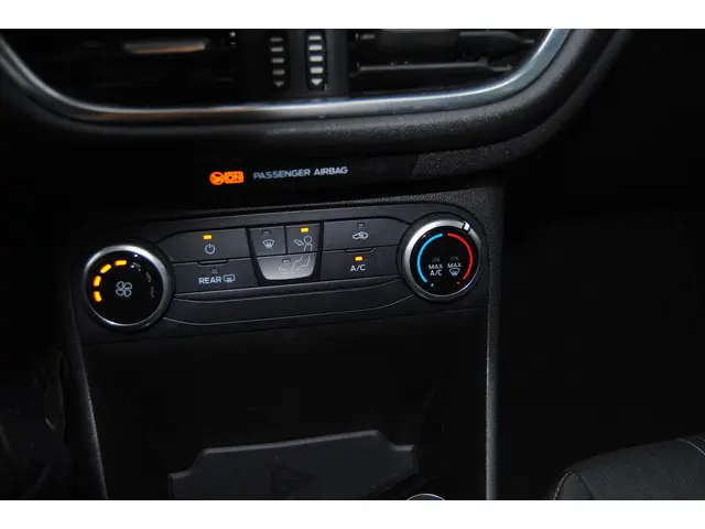 Ford Fiesta 1.1 Trend 2019 Benzine 4