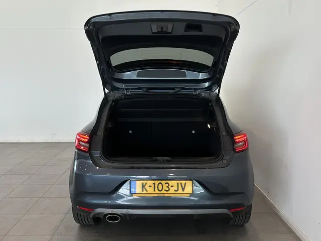 Renault Clio 1.3 TCe 130 EDC R.S. Line 2021 Benzine 46