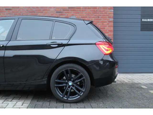 BMW 1 Serie 116d | Automaat | 18 inch | NAP 2017 Diesel 6