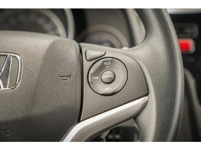 Honda Jazz 1.3i VTEC TREND 2017 Benzine 12