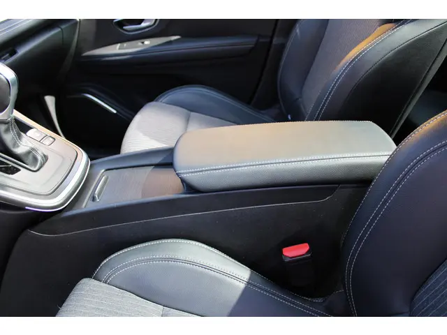 Renault Scénic 1.3 TCe Intens 2021 Benzine 18
