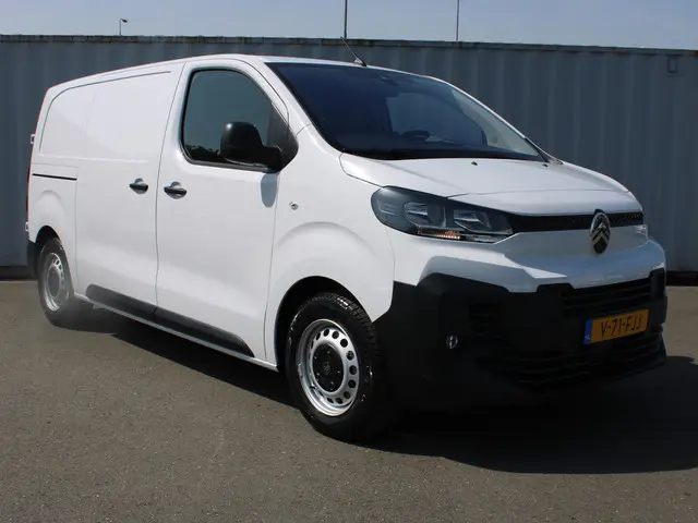 Citroën Jumpy 2.0 BlueHDI 145 L2 2024 Diesel 22