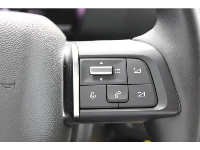 Citroën C4 1.2 Puretech Feel Pack 2022 Benzine 24