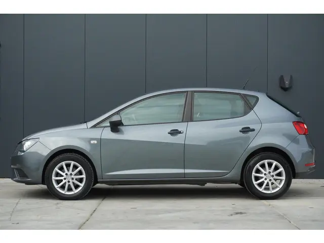 SEAT Ibiza 2