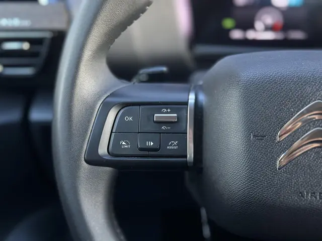Citroën C4 1.2 Puretech 130pk Feel Pack 2024 Benzine 27