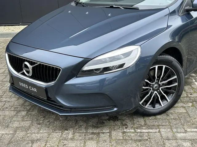 Volvo V40 1.5 T2 Polar+ 2019 Benzine 3