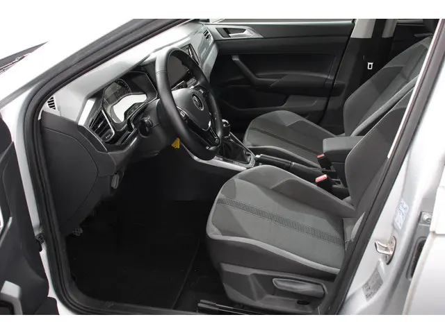 Volkswagen Polo 1.0 TSI 110pk Highline 2021 Benzine 10