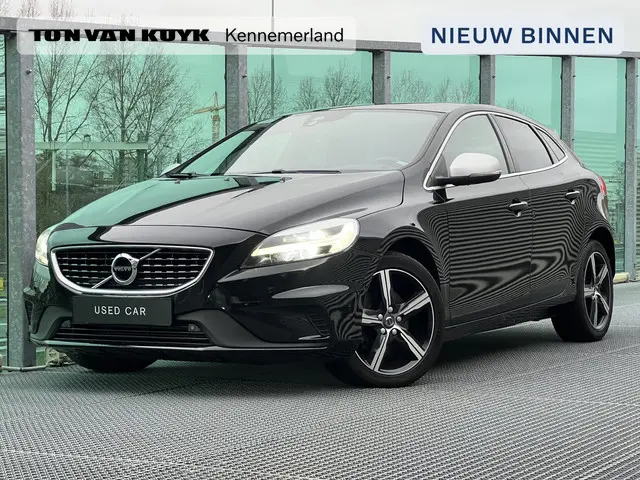 Volvo V40 2.0 T4 Business Sport 2018 Benzine