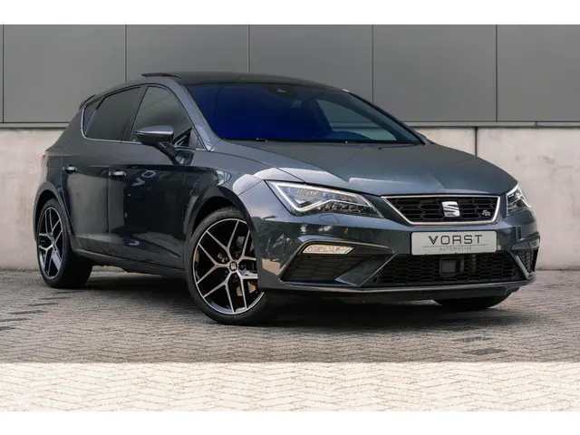 SEAT Leon 1.5 TSI FR NAP DSG Beats Pano ACC 2020 Benzine 4