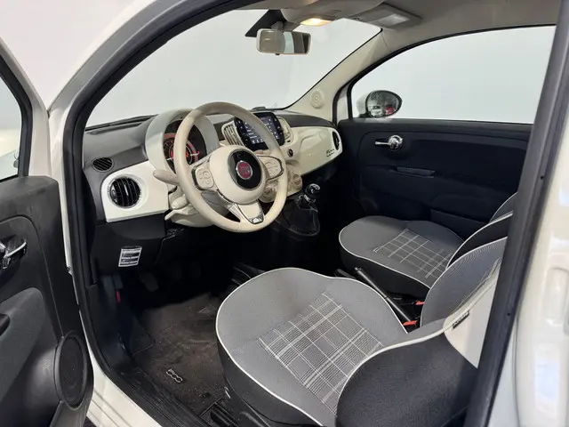 Fiat 500 1.0 Hybr. Lounge Parelmoer metalic 2020 Benzine 17