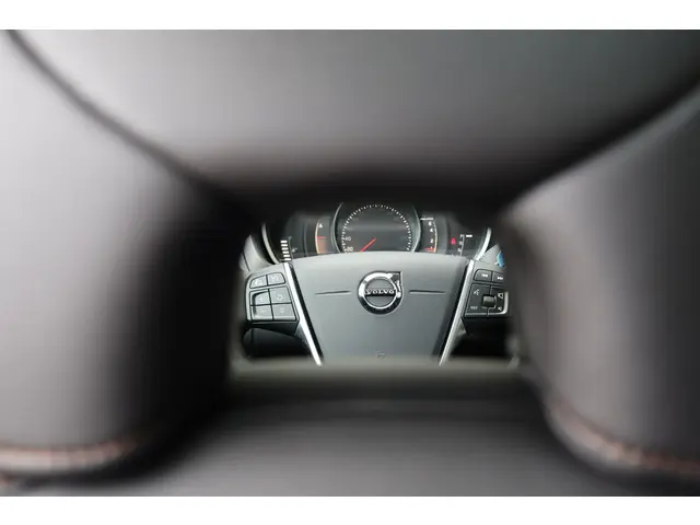 Volvo V40 Cross Country 1.5 T3 Polar+ Luxury 2020 Benzine 18