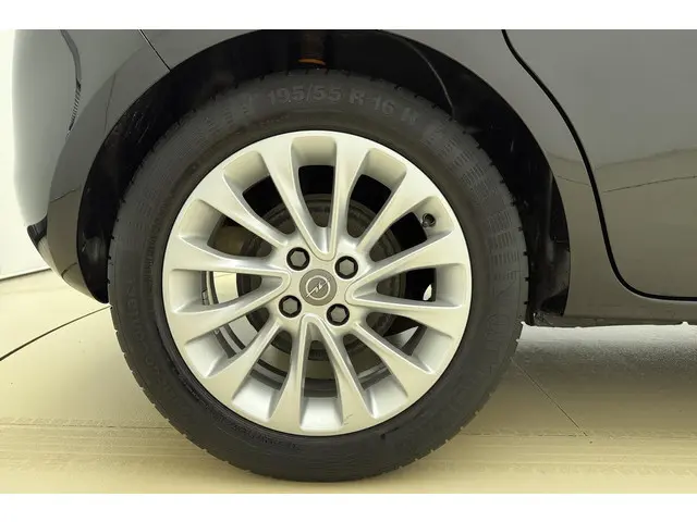 Opel Corsa 1.0 Turbo Online Edition 2018 Benzine 16