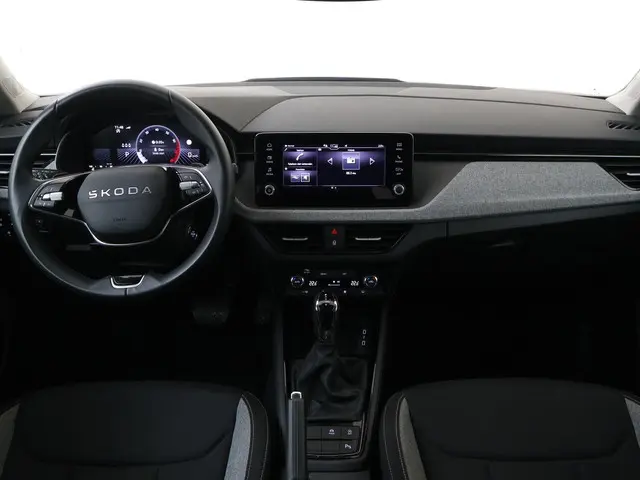 Škoda Kamiq 1.0 TSI Business Edition 2025 Benzine 10