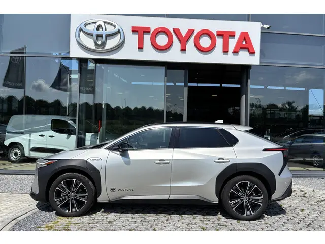 Toyota bZ4X Premium 71 kWh 2024 Elektrisch 28