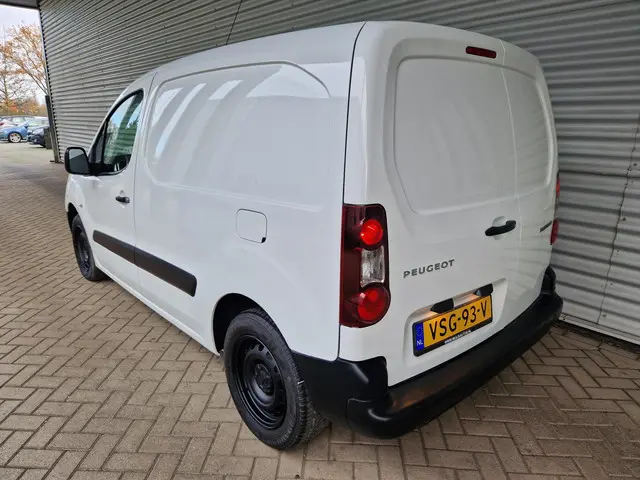 Peugeot Partner 120 1.6 BlueHDi 75 L1 Pro 2018 Diesel 4