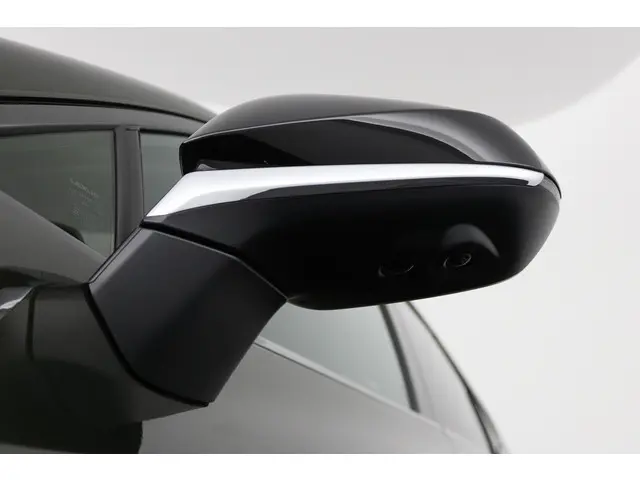 Lexus NX 450h+ AWD F SPORT Line 2022 Hybride Benzine 36