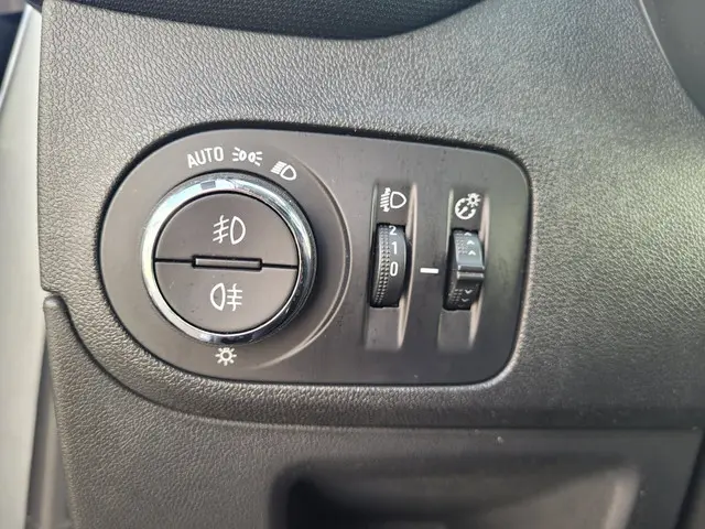 Opel Crossland X 1.2 Turbo Innovation 2018 Benzine 25