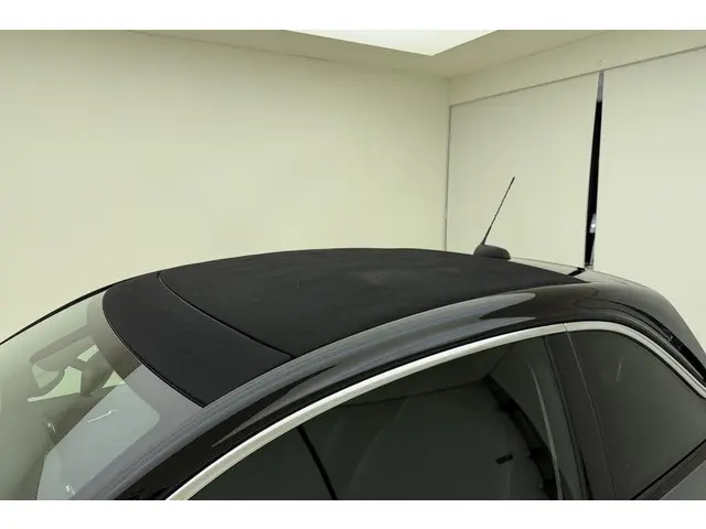 Opel ADAM 1.0 Turbo Rocks BlitZ 2019 Benzine 25