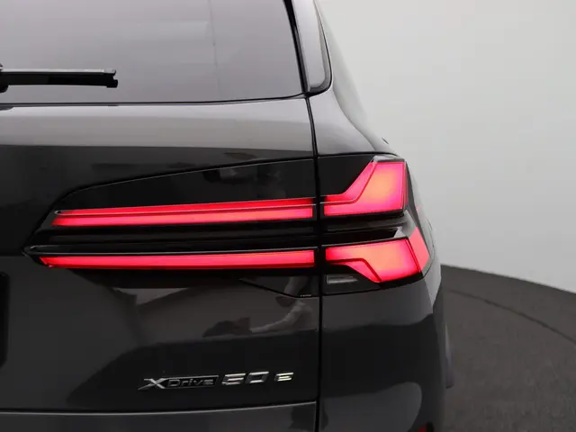 BMW X5 xDrive50e 2025 Hybride Benzine 28