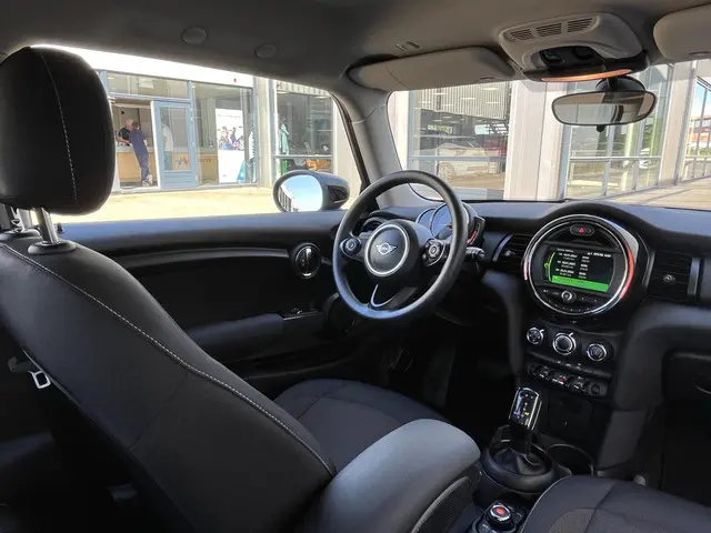 MINI One 1.5 2020 Benzine 27