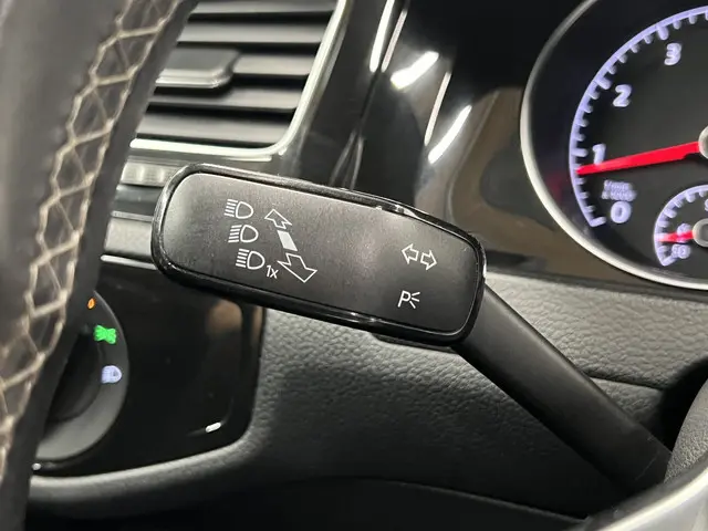 Volkswagen Golf 1.4 TSI Highline 2014 Benzine 18