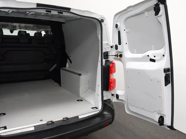 Opel Vivaro L3H1 Edition Dubbele Cabine 2023 Diesel 31