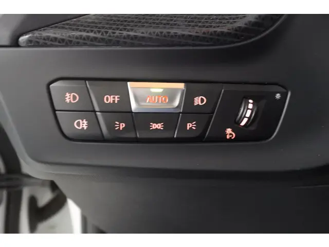 BMW 1 Serie 120iA M-Sport+ 2023 Benzine 29