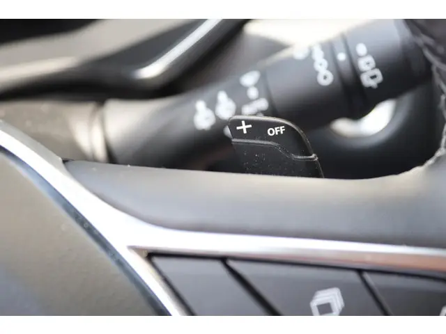 Renault Captur 1.3 mild hybrid 160 Techno 2023 Benzine 25