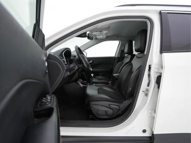 Jeep Compass 1.3T Limited 2020 Benzine 8