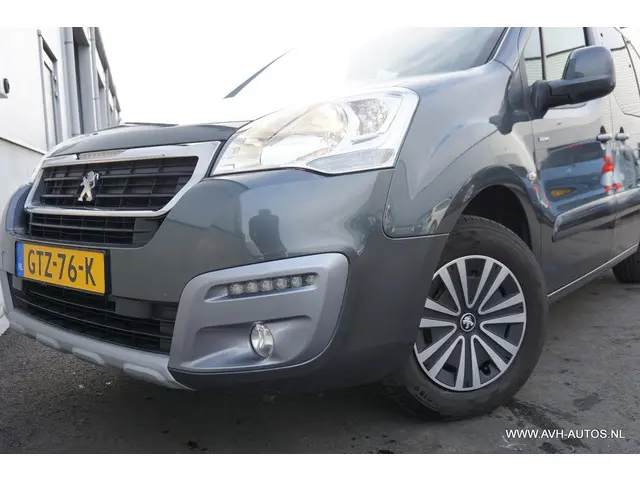 Peugeot Partner Tepee 1.2 PureTech Allure 2018 Benzine 12