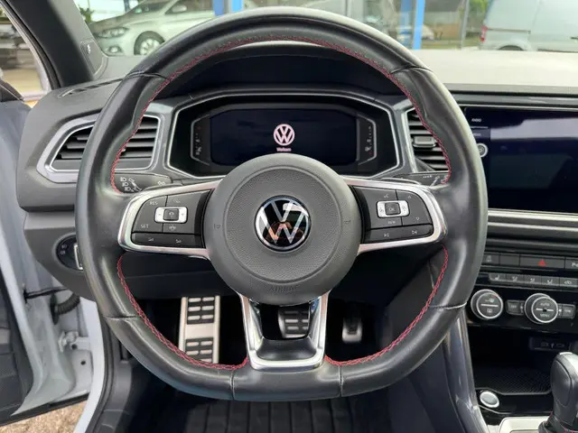 Volkswagen T-Roc 1.5 TSI Sport 2021 Benzine 24