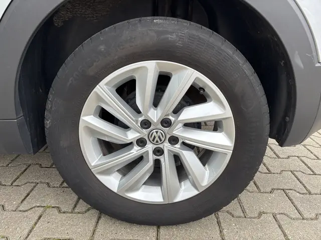 Volkswagen T-Cross 1.0 TSI Life 2020 Benzine 9