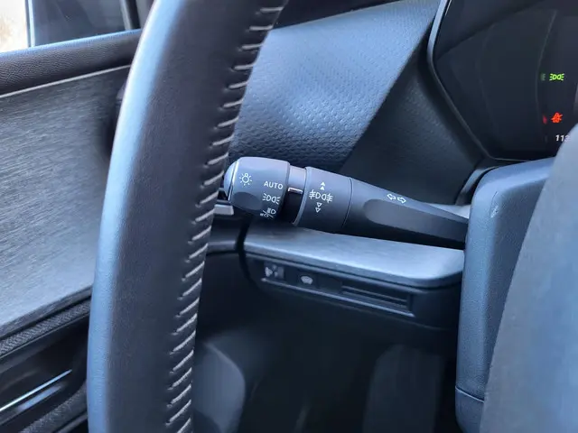 Citroën C5 X 1.2 PureTech Feel AUTOMAAT 2023 Benzine 9