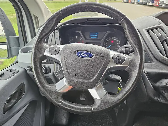Ford Transit 2.0 2018 Diesel 11