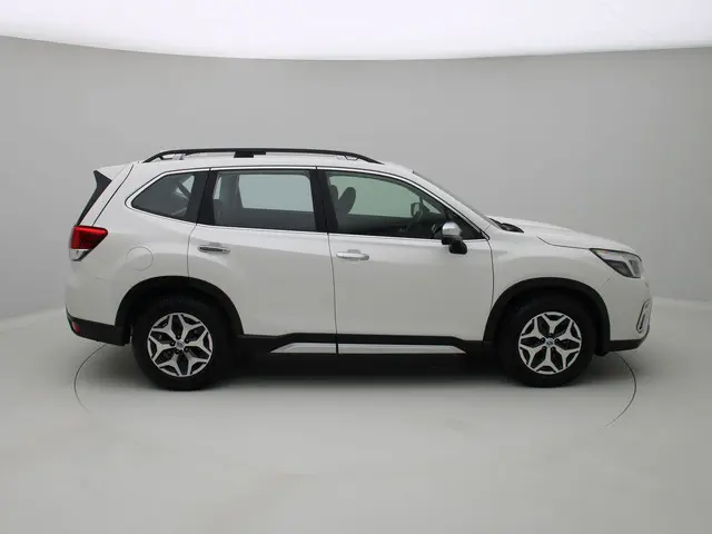 Subaru Forester 2.0i e-BOXER Comfort 2020 Hybride Benzine 7