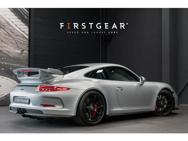 Porsche 911 2