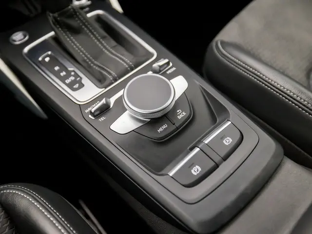 Audi Q2 35 TFSI S-Line Sport 2020 Benzine 29