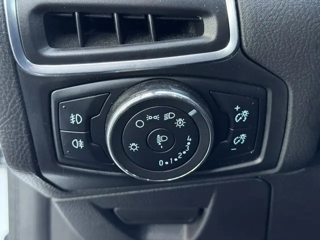 Ford Focus Wagon 1.0 EcoBoost Titanium 2013 Benzine 21