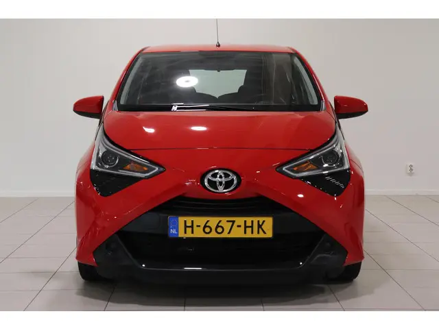 Toyota Aygo 1.0 VVT-i x-play 2020 Benzine 14