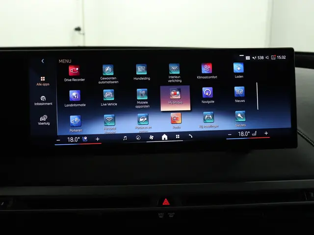 BMW iX xDrive40 2025 Elektrisch 55