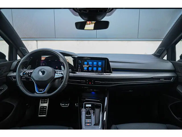 Volkswagen Golf 2.0 TSI R 4Motion 2022 Benzine 38