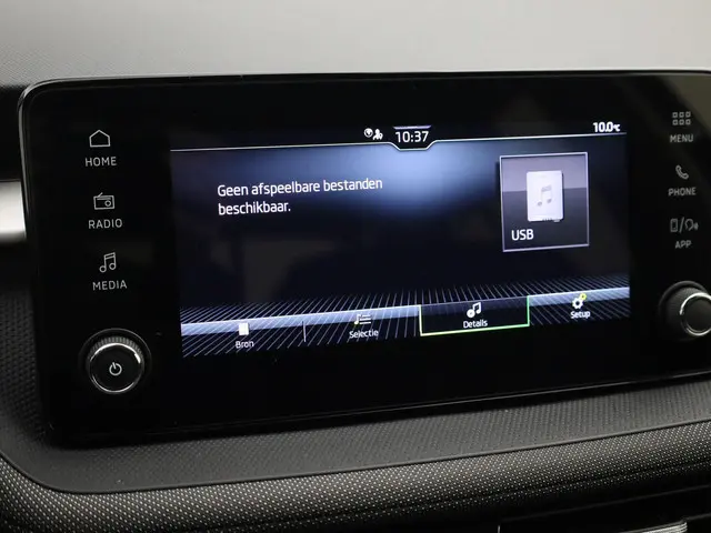 Škoda Fabia 1.0TSI/115PK Selection DSG 2025 Benzine 37