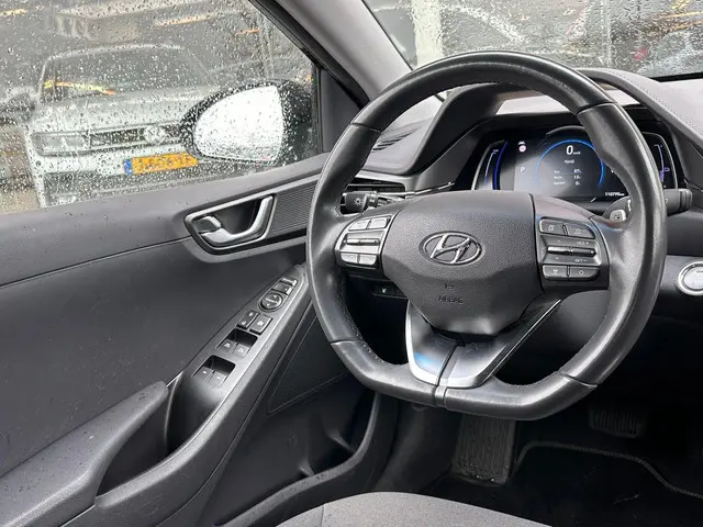 Hyundai IONIQ Comfort EV 38 kWh 2020 Elektrisch 13