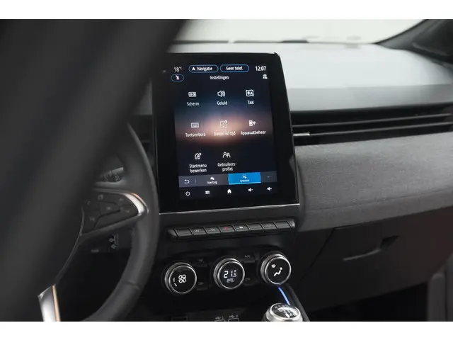 Renault Clio TCe 90 GPF techno 2025 Benzine 58